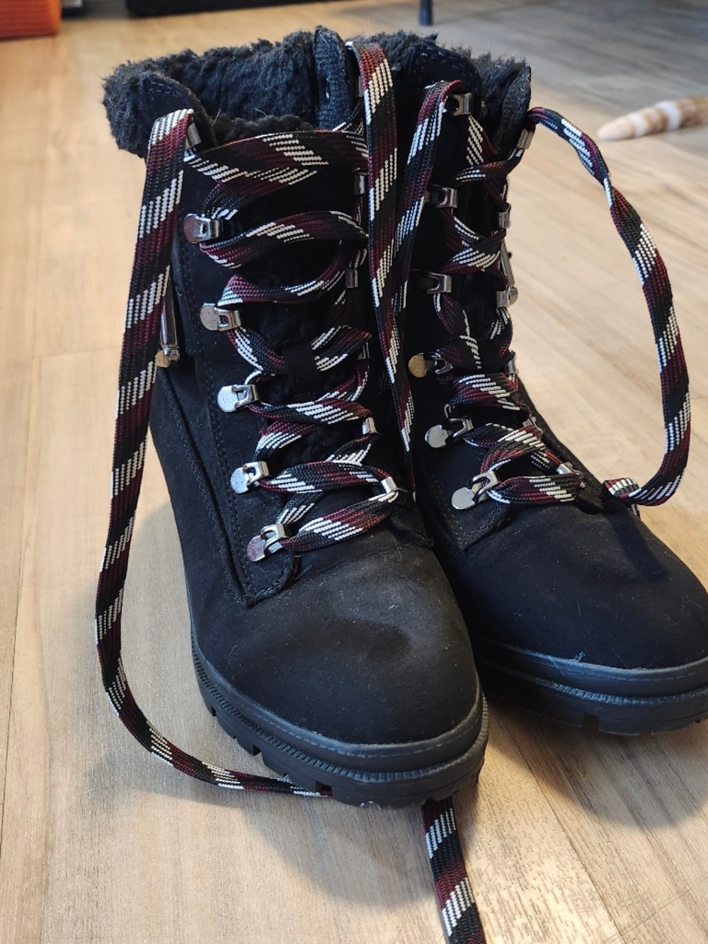 Suede Winter Boots with Faux-Fur Lining